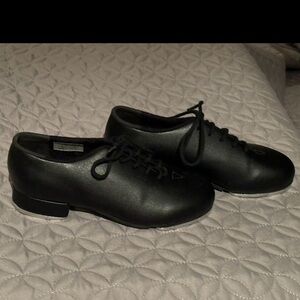 Leo Jazz Tap Shoe Size 4